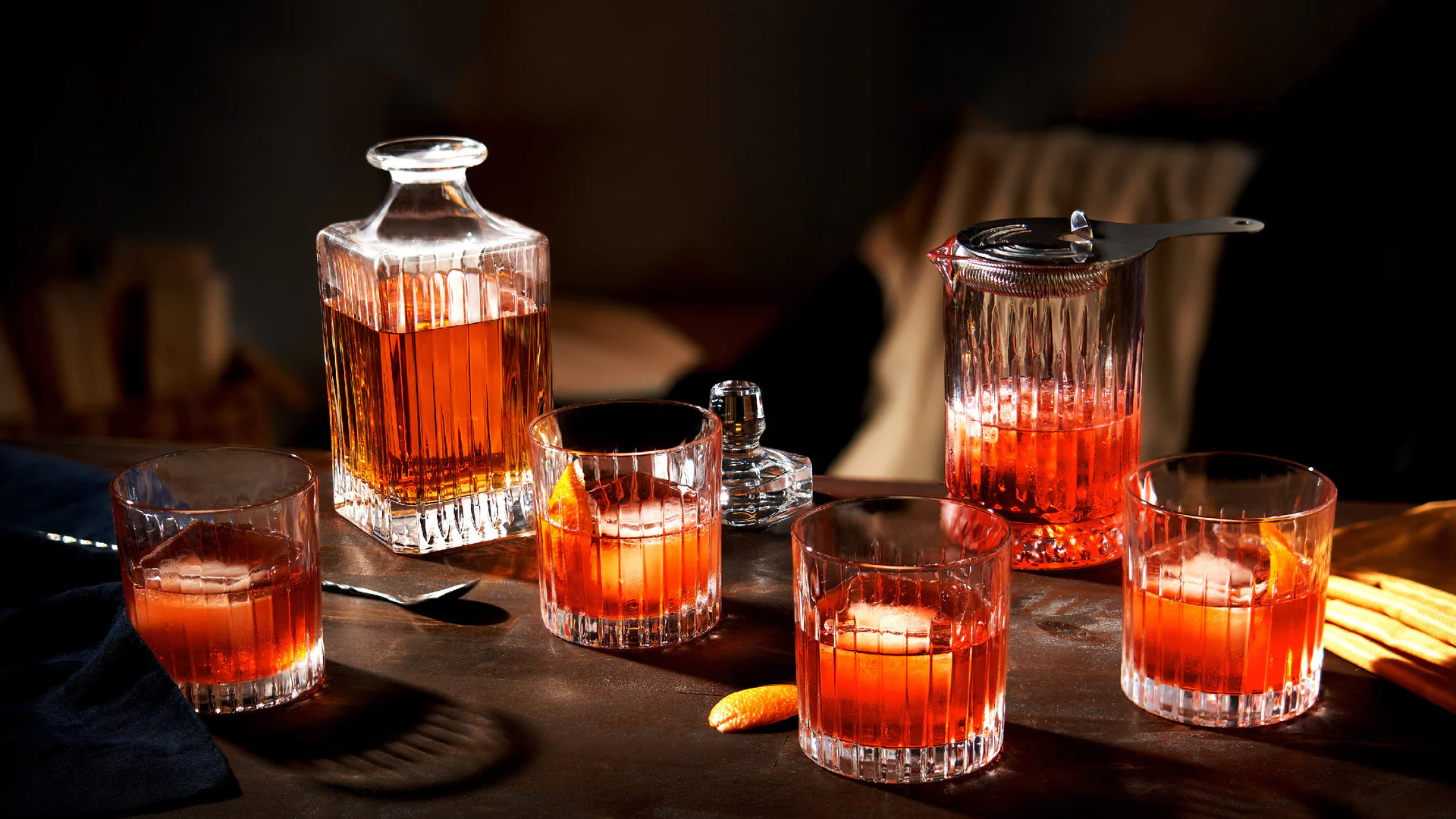 Discovering the Best Vertical Striped Drink Cups for Entertaining: Elevate Your Gatherings