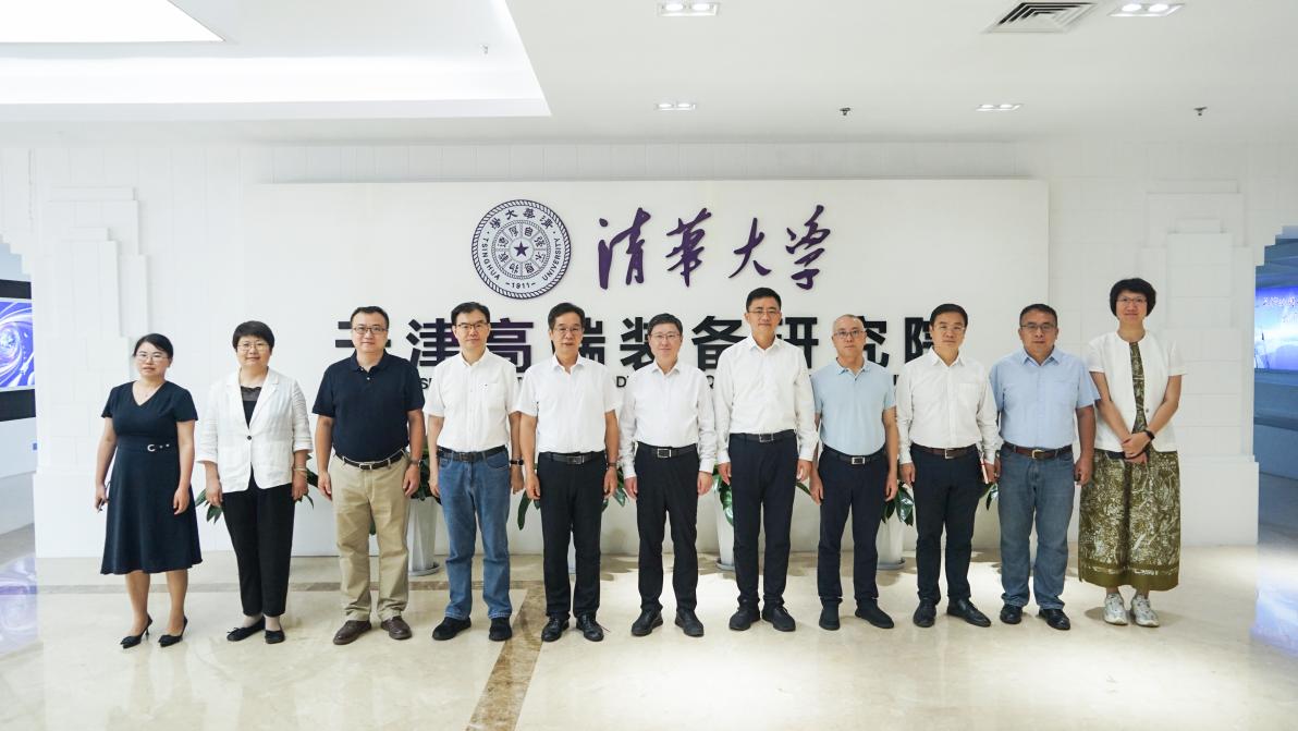 推动科技创新与产业创新深度融合 无锡市人民政府副市长周文栋一行到我院调研访问