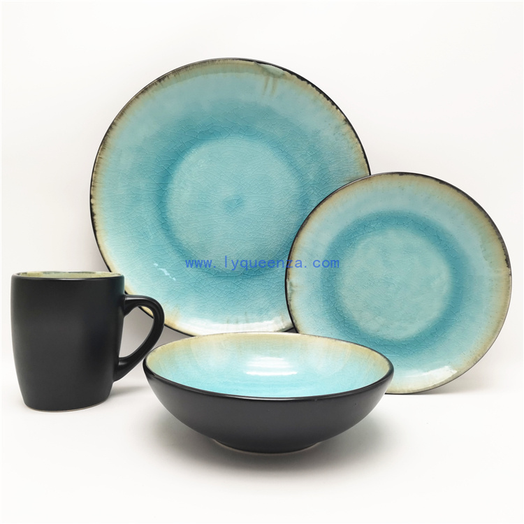 Wholesale Sapphire Blue Crackle Glaze Ceramic Dinnerware Set: A Touch of Elegance