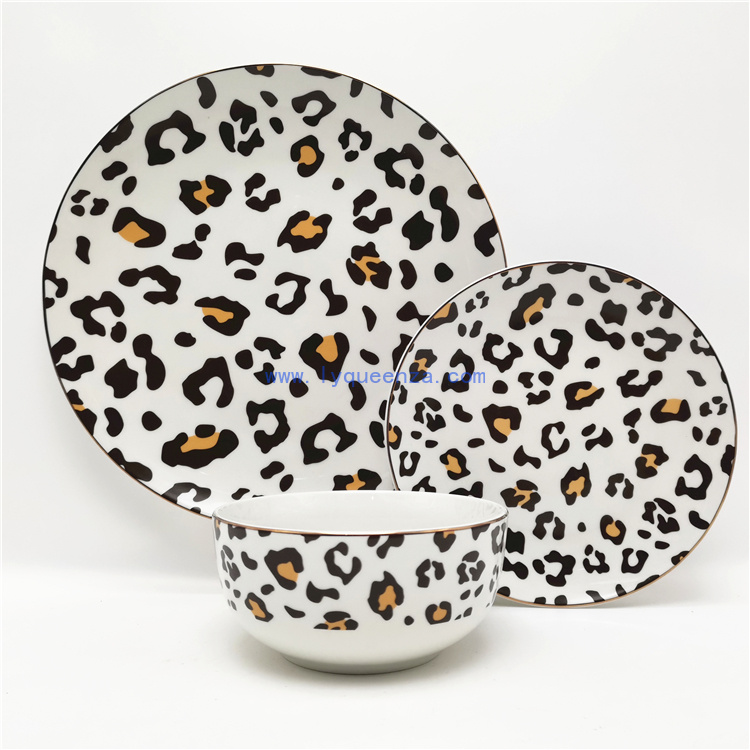 Wholesale 12 - Piece Leopard Pattern Porcelain Dinner Set with Gold Rim: Exquisite and Trendy Tableware