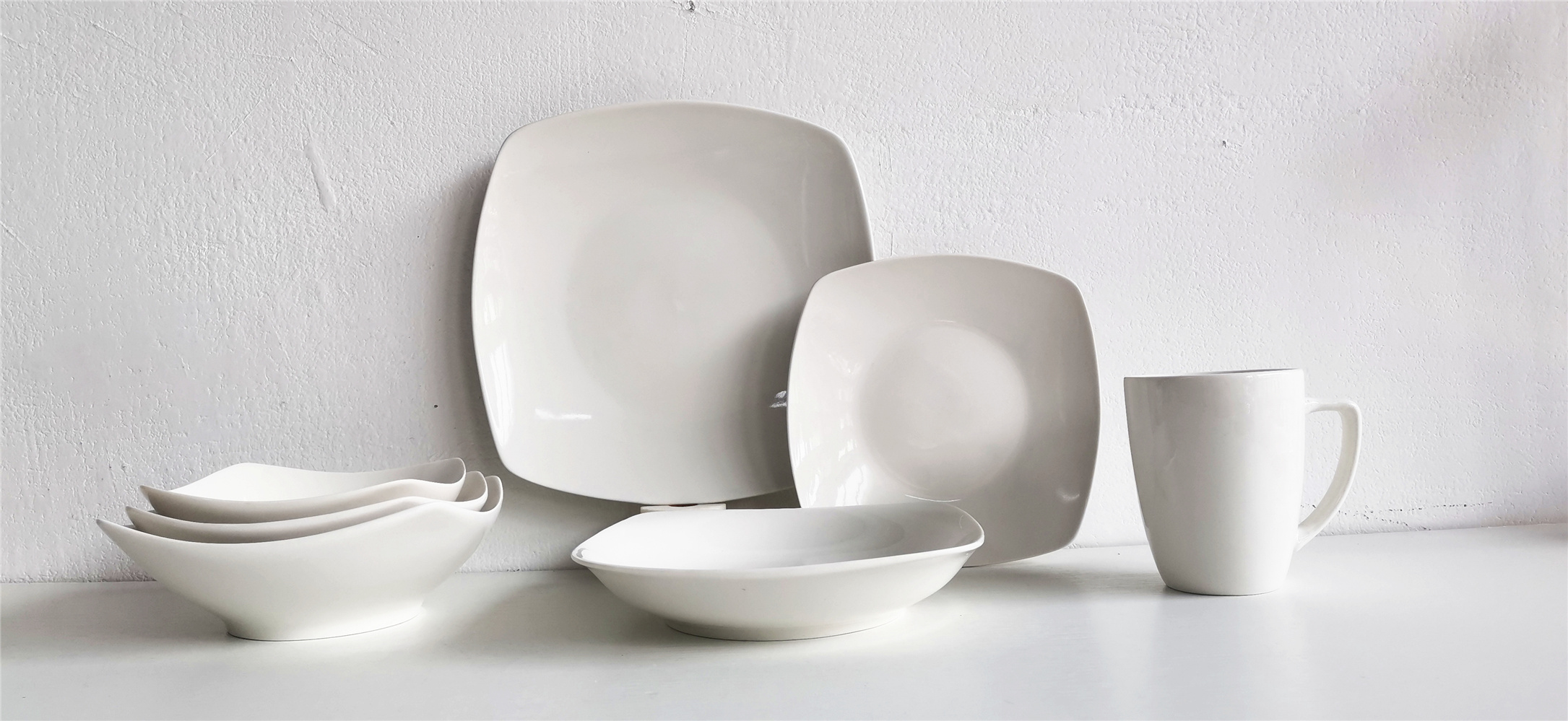 The Timeless Charm of Ceramic Tableware: A Modern Take on Tradition