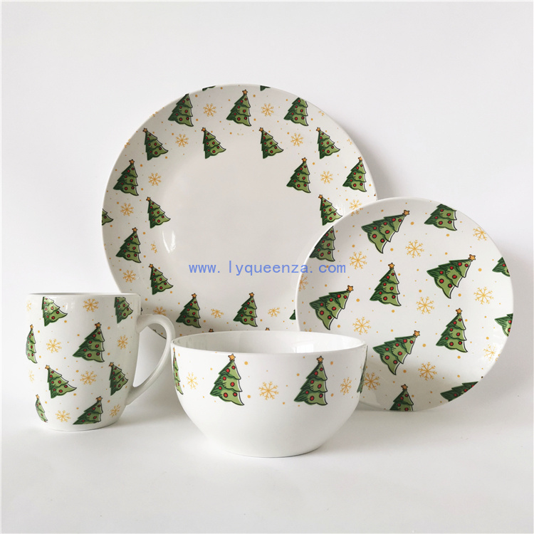Christmas Tree Design 16 Pieces Porcelain Dinner Set for 4 Persons from Queenza