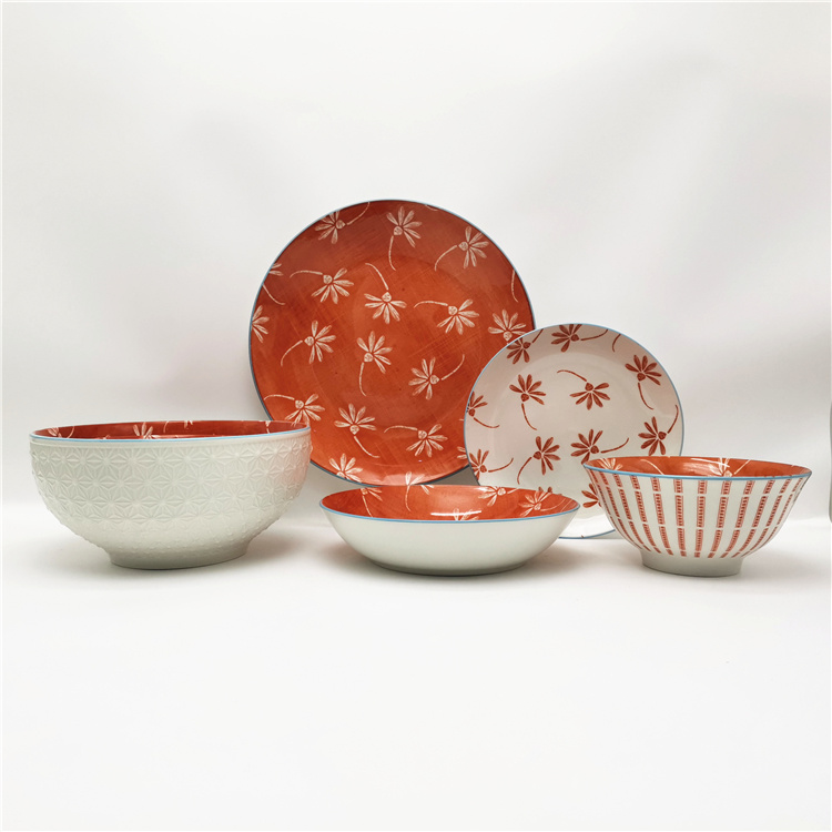Pad printing dinnerware