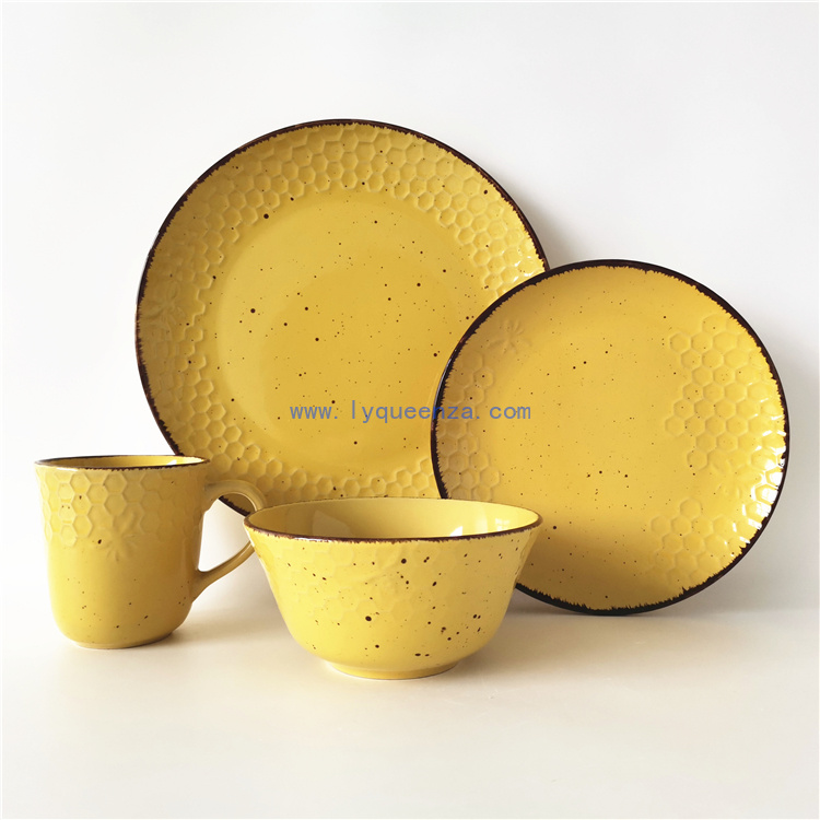 Wholesale Yellow Ceramic Dinnerware with Bee & Hive Pattern - 16 - Piece Set for Dining