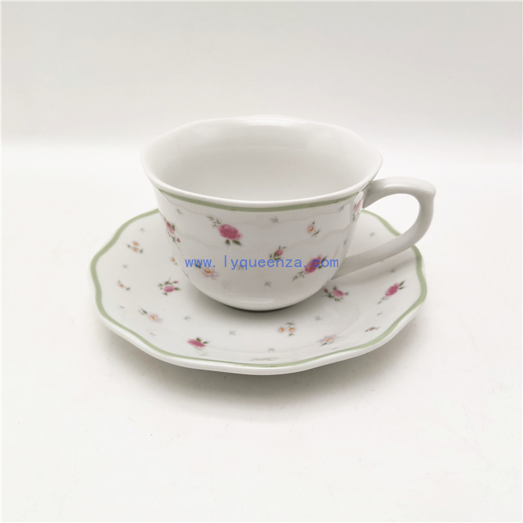 Wholesale Elegant Flower Design 220ml Coffee Tea Cup and 6inch Saucer with Wavy Edge