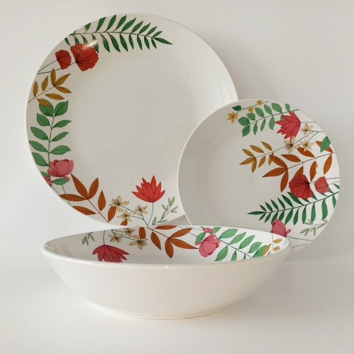 Ceramic Plates Wholesale Flower Porcelain Tableware Set Round Shape Ceramic Dinnerware Sets