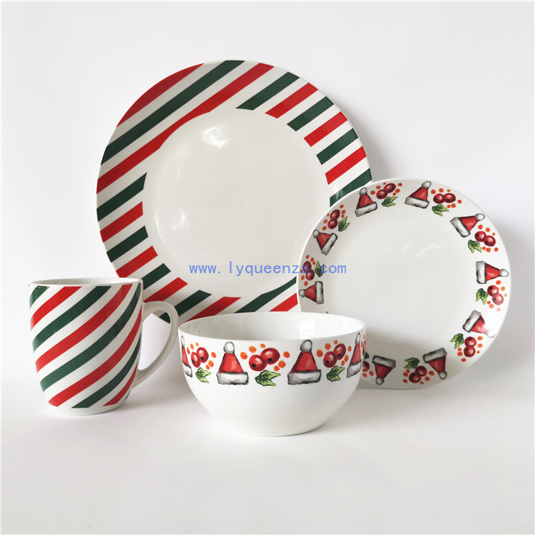 Christmas Design 16 Pieces Porcelain Dinnerware Set for 4 Persons from Queenza