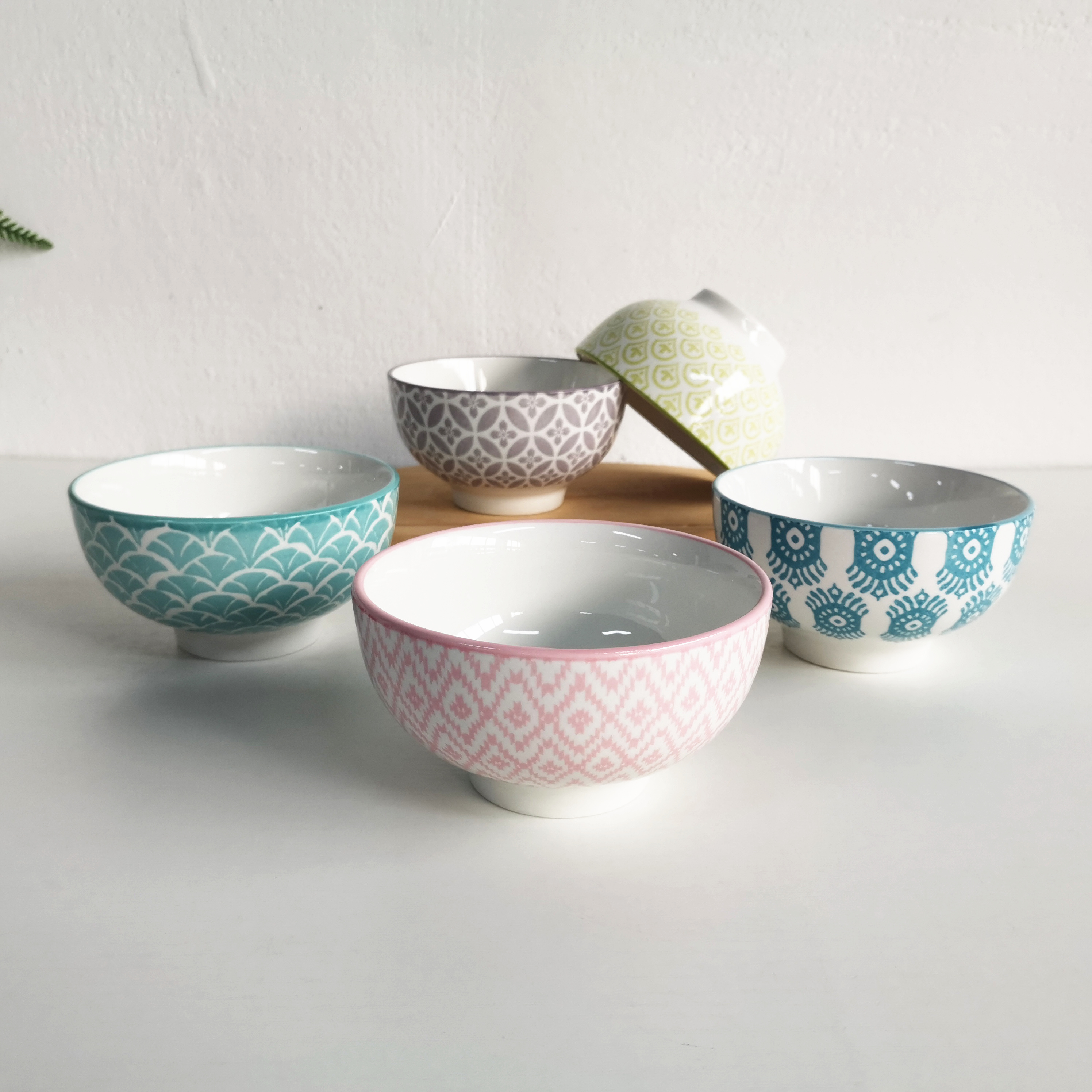 4.5inch  320ml Modern porcelain pad printed bowl for dessert soup rice