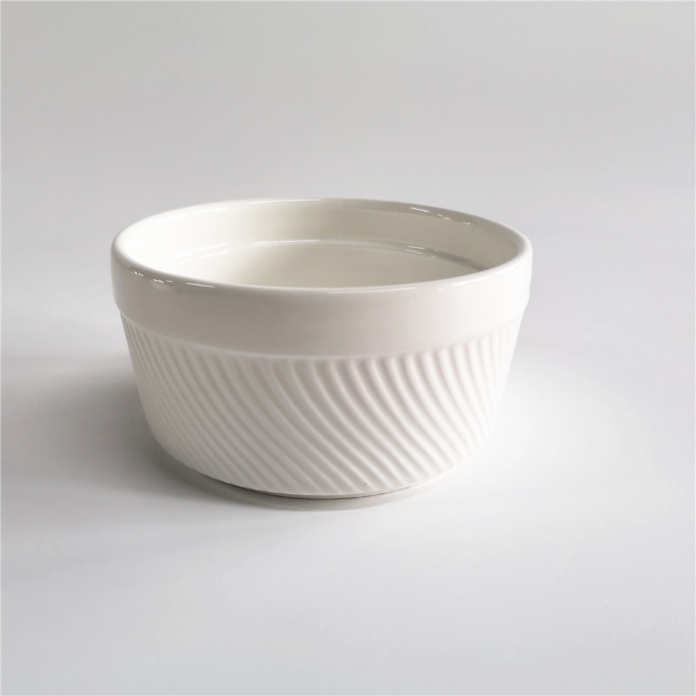 3/3.5/4inch porcelain cake ramekin with embossed design