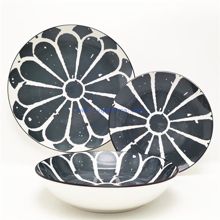 12/18 - Piece Pad - Printed Porcelain Dinnerware Set: Artistic Floral Patterns in Monochrome
