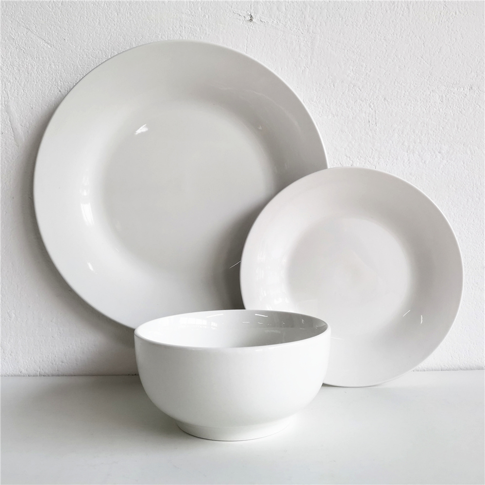 Fine porcelain 12 pcs dinner set for 4 persons