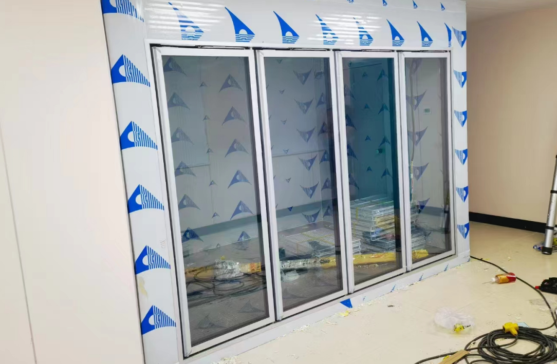 从-25℃到80℃:冷库带加热玻璃门如何做到防雾、防霜、防凝露 从-25℃到80℃:冷库带加热玻璃门如何做到防雾、防霜、防凝露