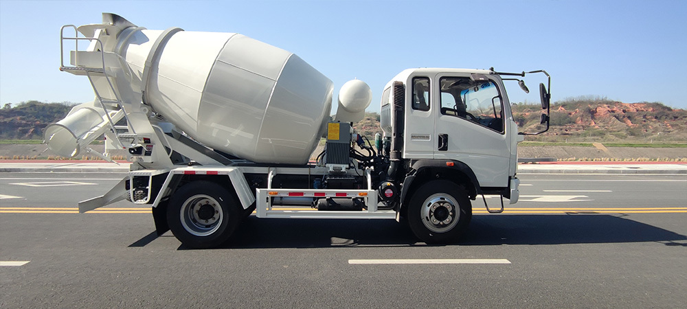 Бетоносмеситель Sinotruk HOWO