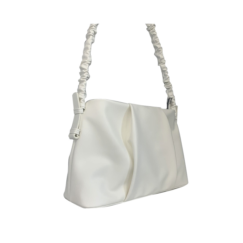 Crossbody bag  source