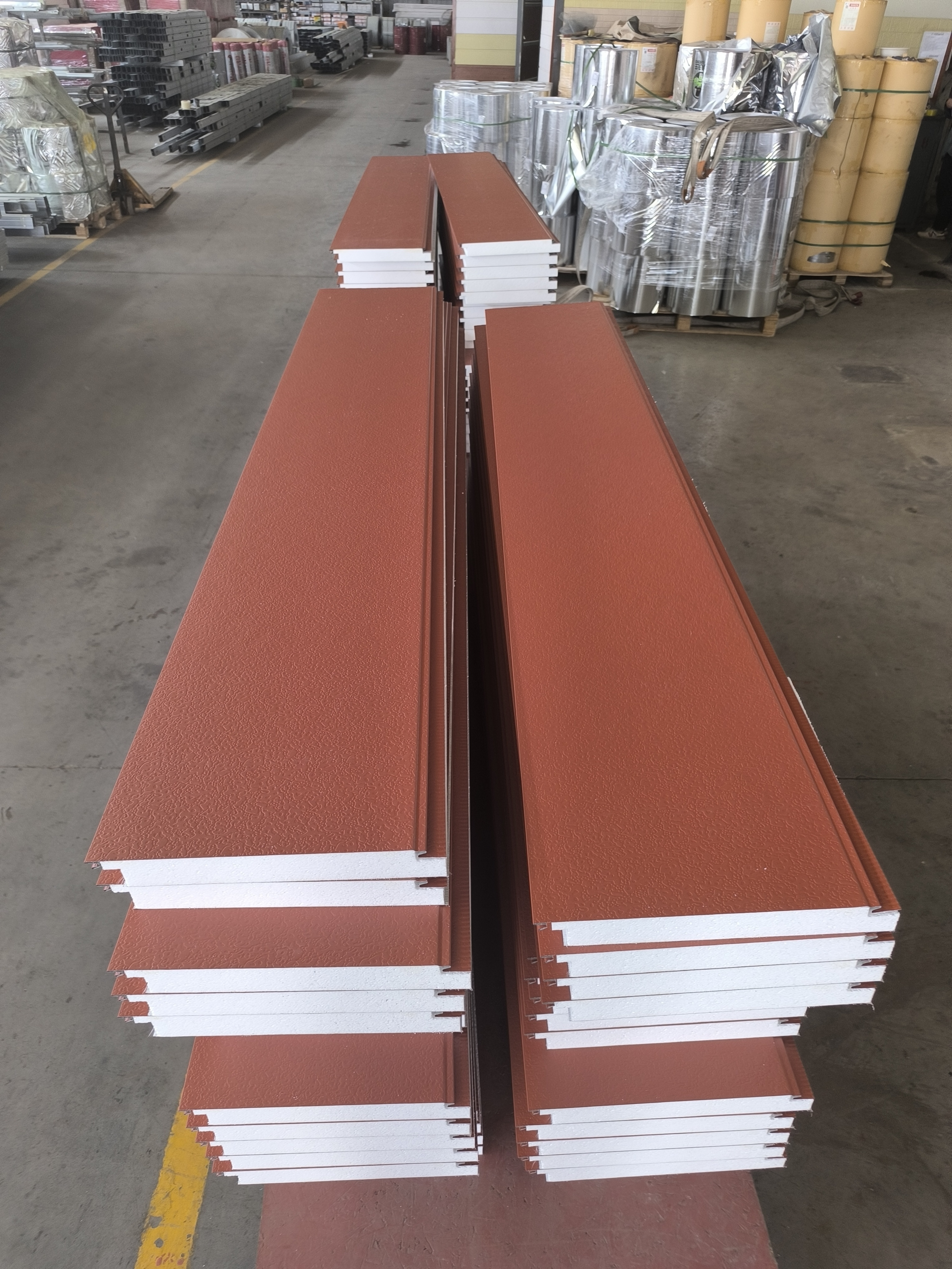 Brick red elastic coating flat pattern 5cm thickness EPS Sandwich wall panel