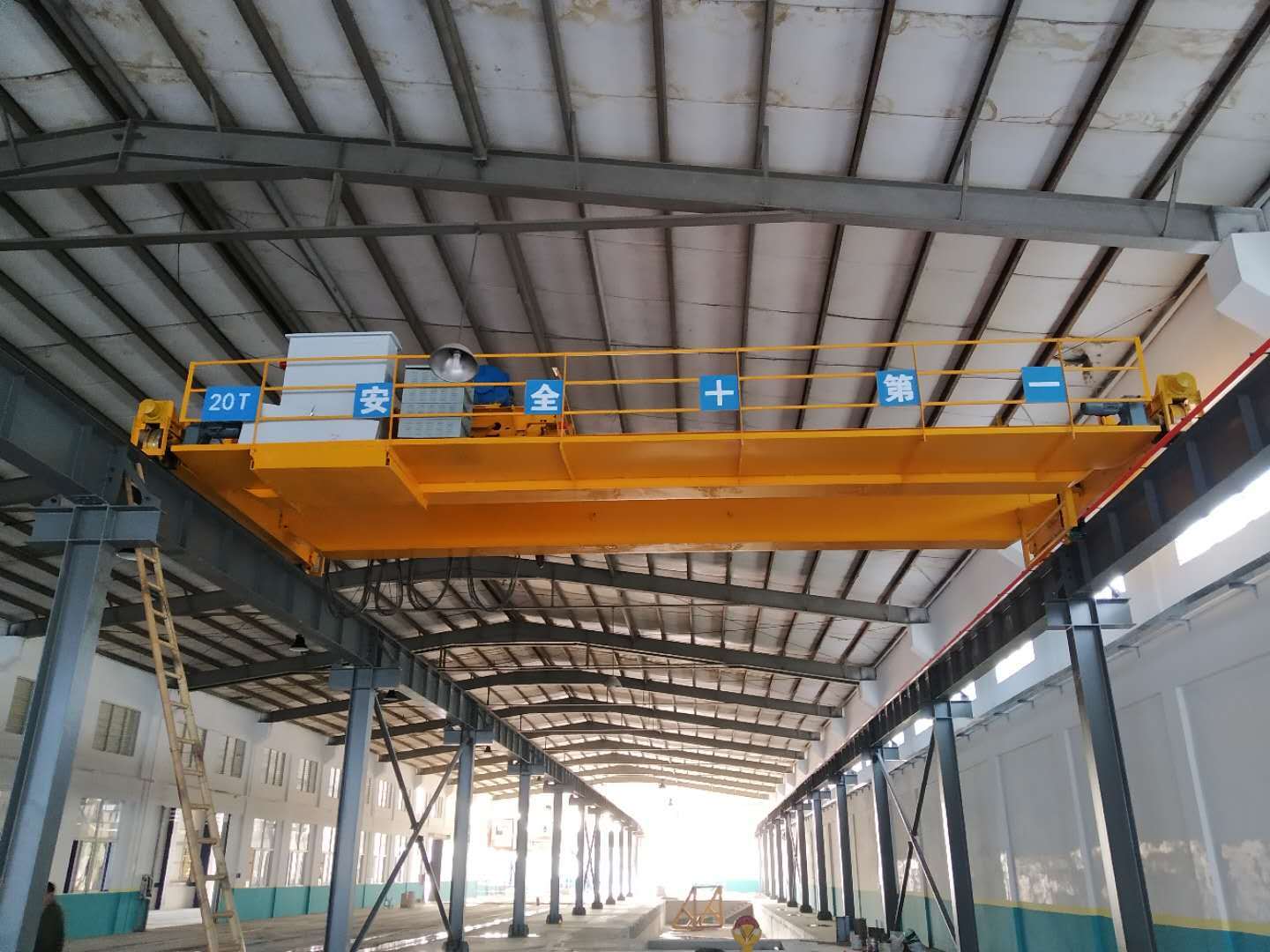 惠州高力新材料有限公司20T起重機(jī)及配套鋼構(gòu)工程順利完工 惠州高力新材料有限公司20T起重機(jī)及配套鋼構(gòu)工程順利完工