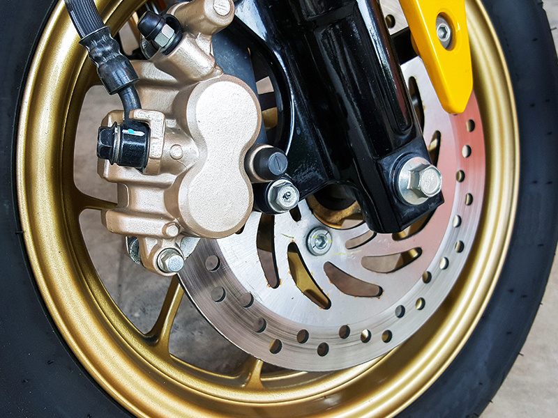 Motorcycle sprocket properly installed