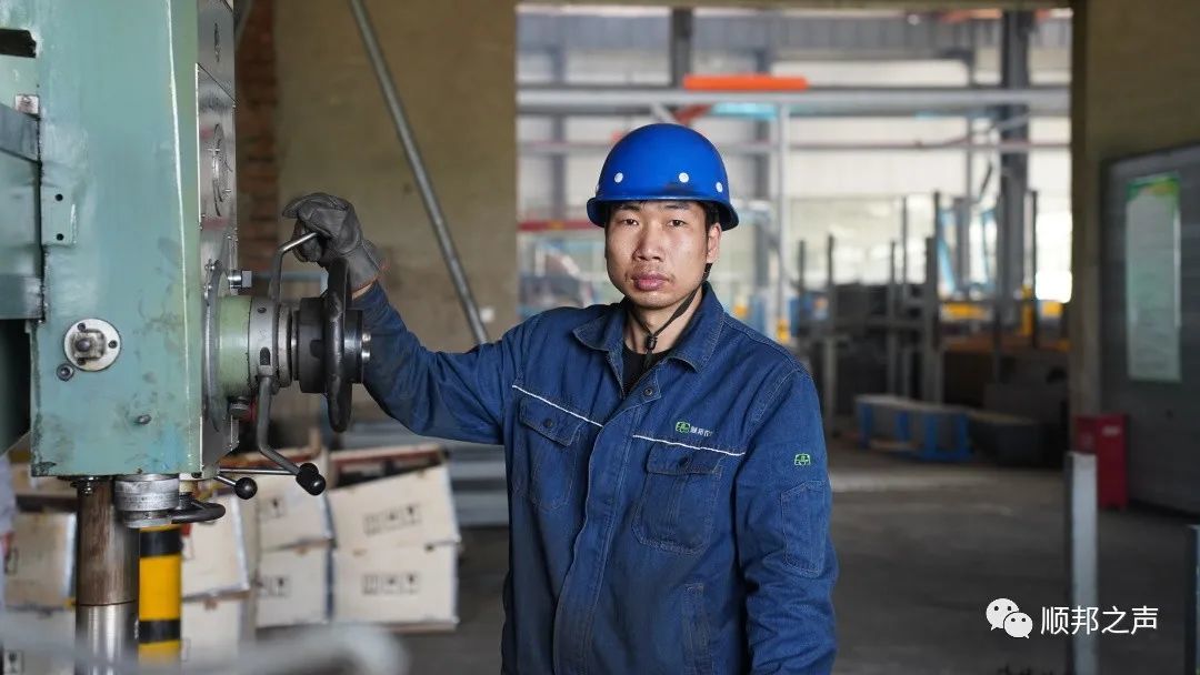 Чжан Сюй в цехе резки: Рабочее отношение должно быть ключом к определению качества продукции