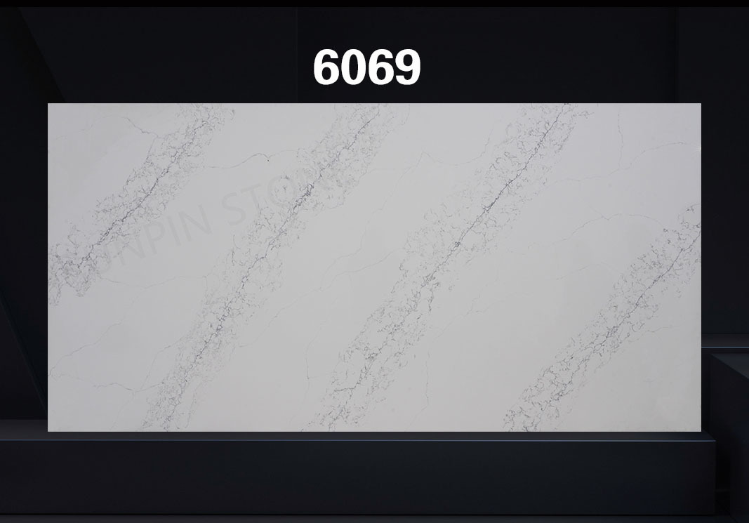 Ordinary quartz 6069