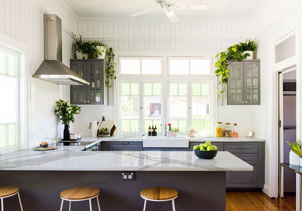 Cleaning of stains on quartz stone countertops: