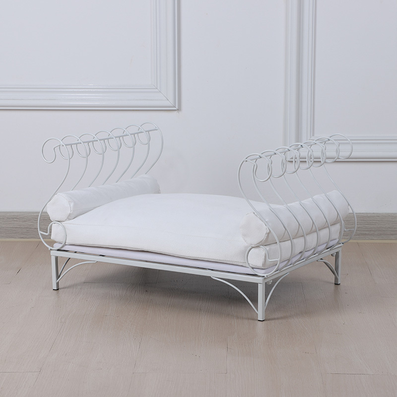 Wholesale Metal Sofa Shaped Dog Bed， YSL24039