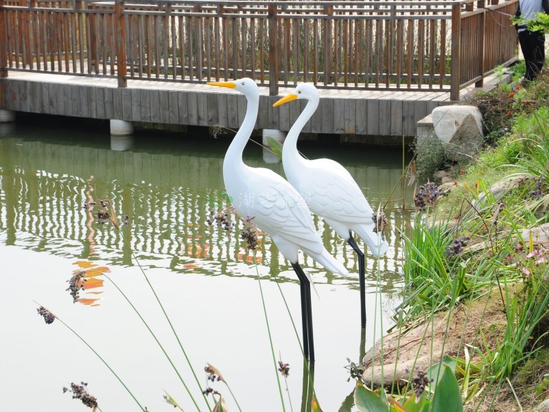 山東臨沂魯南動(dòng)植物園雕塑"白鷺"-鍛銅雕塑