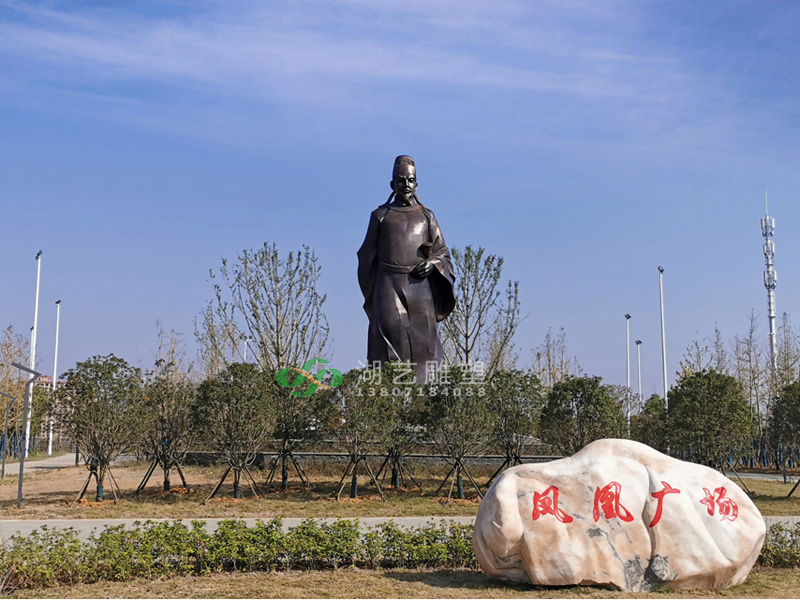 孝感安陸鳳凰廣場(chǎng)——李白雕塑