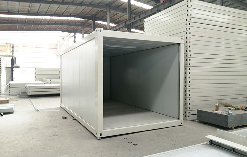Folding box