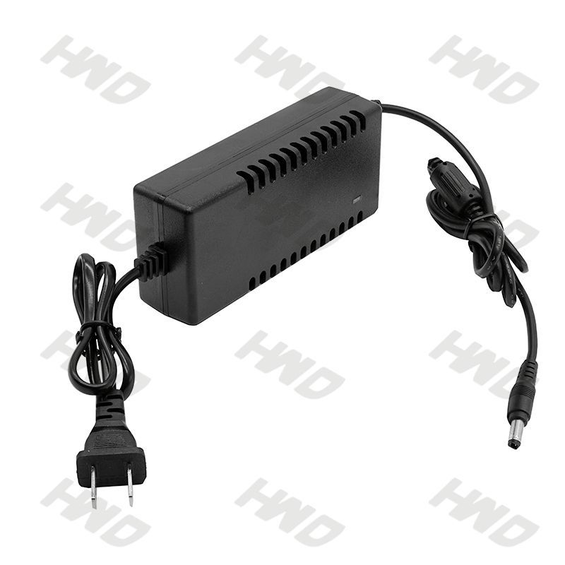 12V5A Monitor de cámara de seguridad fuente de alimentación 60W adaptador de conmutación adaptador de corriente 12v EE. UU