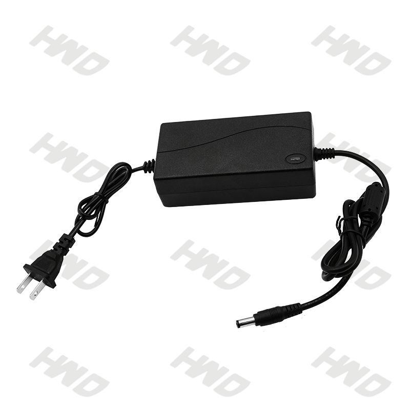 Adaptador de CA fuente de alimentación 12V 5A 60W Transformador US