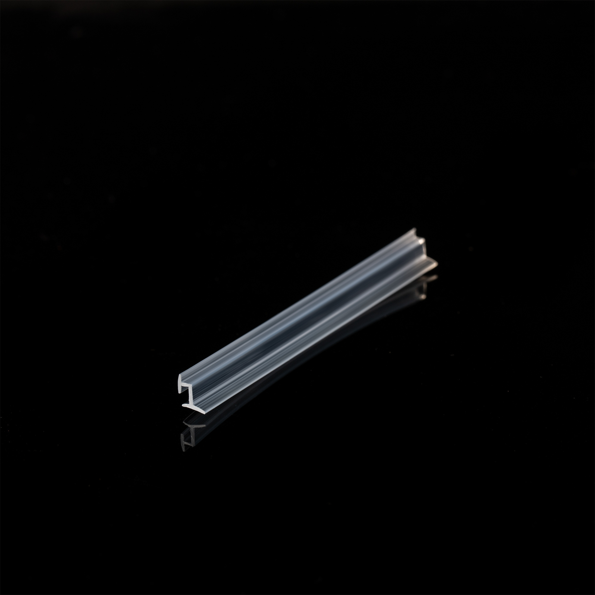 8051B  EVA Bathroom Partition Strip
