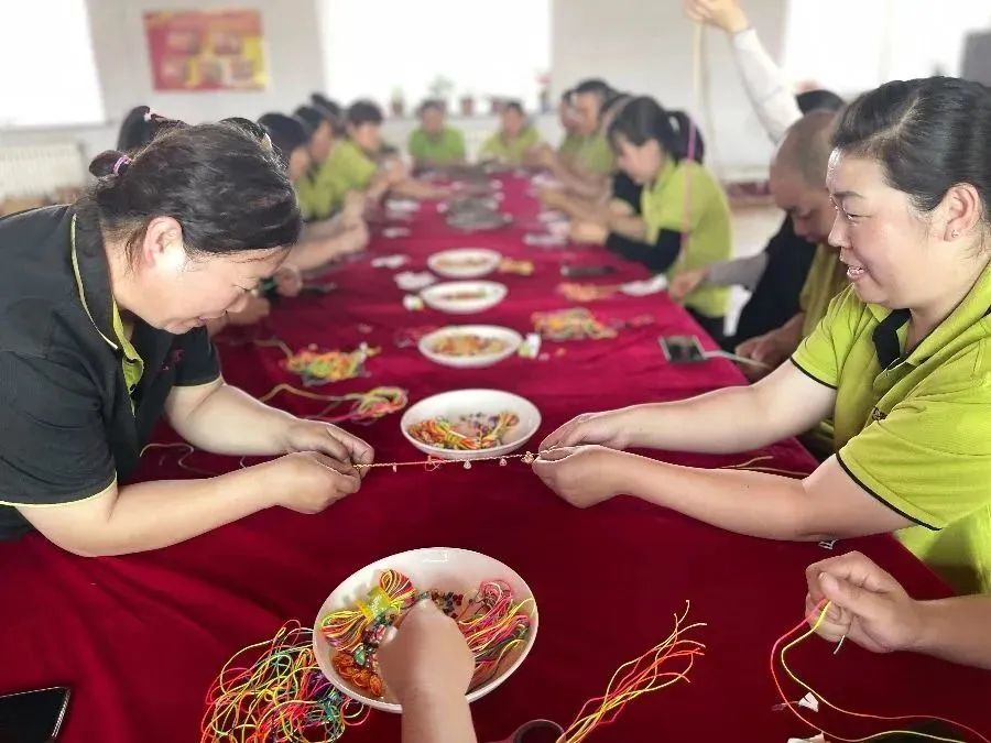 [我們的節(jié)日] 一年一端午，一歲一安康