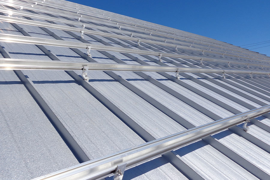 Solar Panel Mounting Solutions for Tile Roofs