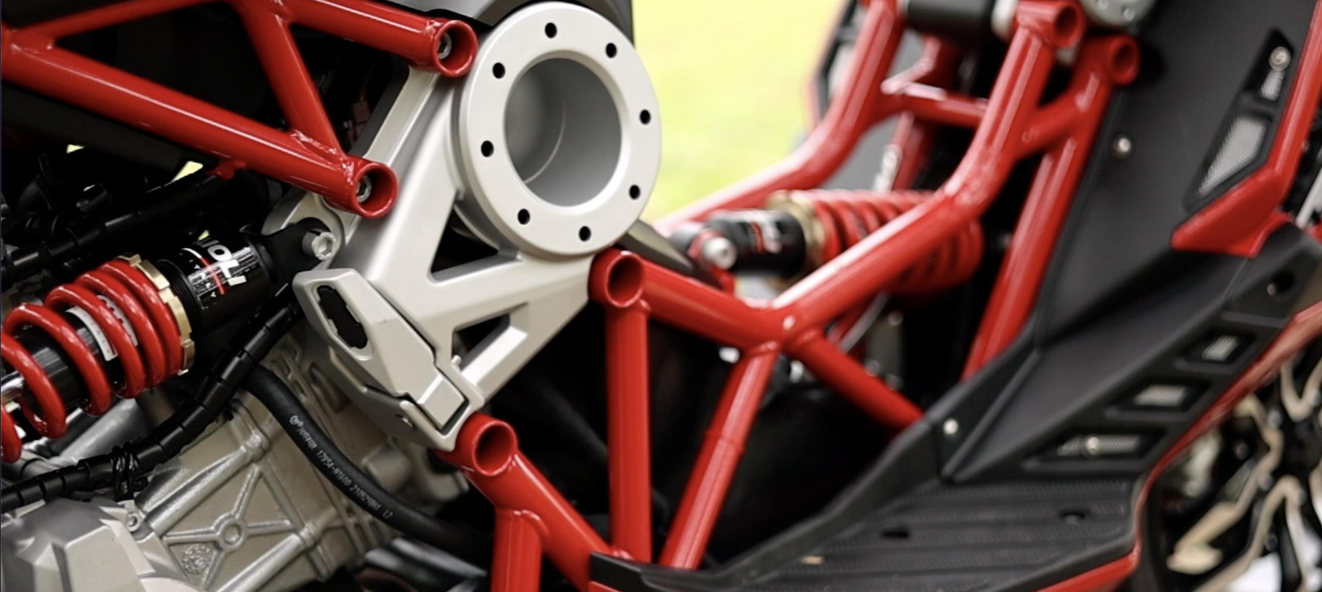 Determined to become a pioneer in the motorcycle frame industry in southwest China