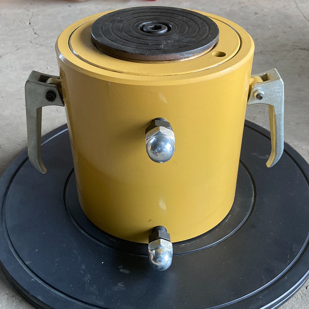 Explore the working principle of hydraulic jack