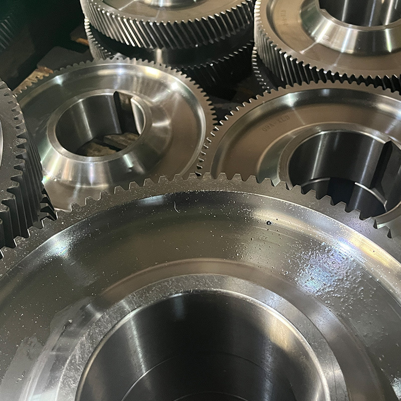 High pressure pump gear