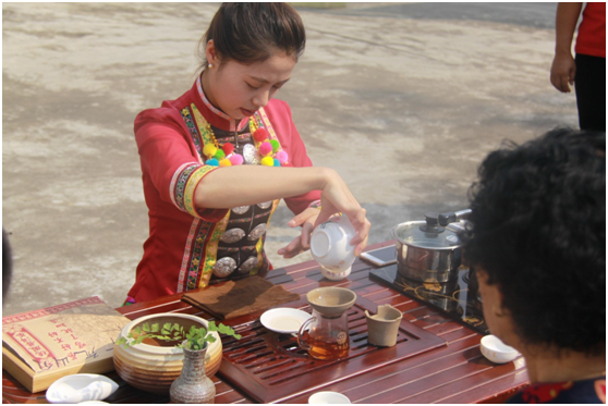 勞動(dòng)創(chuàng)造美好未來 德鳳創(chuàng)造美好五一 活動(dòng)簡(jiǎn)報(bào)