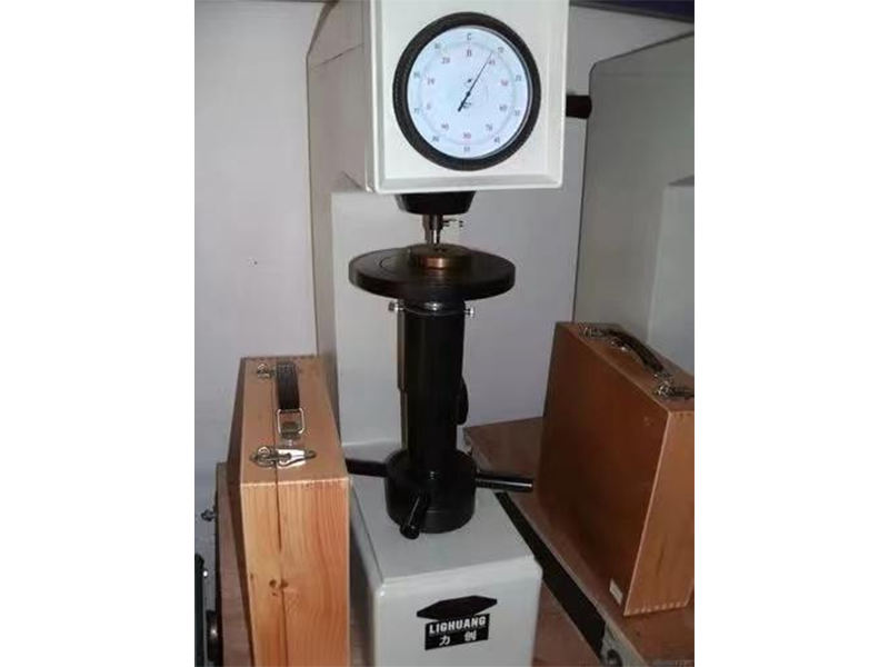 Rockwell hardness tester