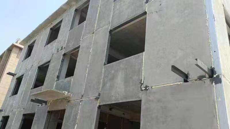 全面了解建筑輕型板：高效節(jié)能的新選擇