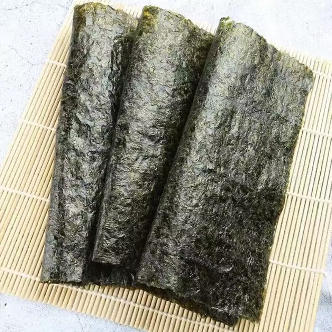 Unlocking the Wonders of Roasted Seaweed: A Crunchy Delight