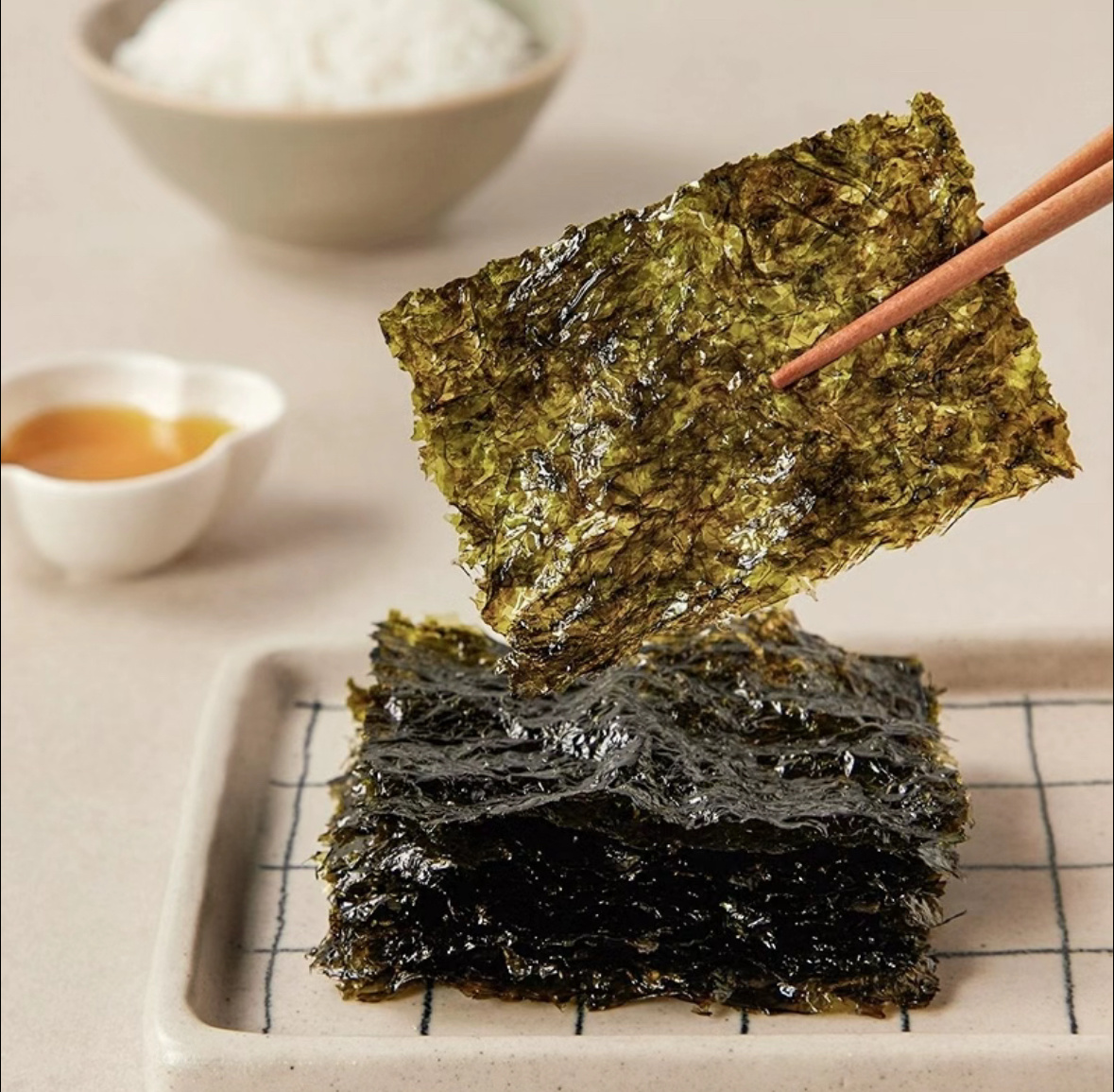 Unveiling Roasted Seaweed: A Crunchy Delight You Can't Resist!