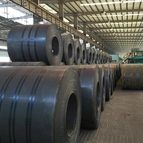 La bobina de acero al carbono es un tipo de producto de acero que está hecho de acero al carbono, que es un tipo de acero que contiene carbono como principal elemento de aleación.