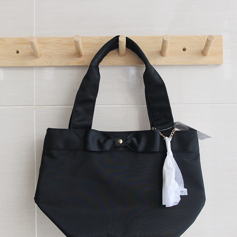 Oxford Cloth woman's Handbag, black nylon canvas one-shoulder casual waterproof cross-span bag