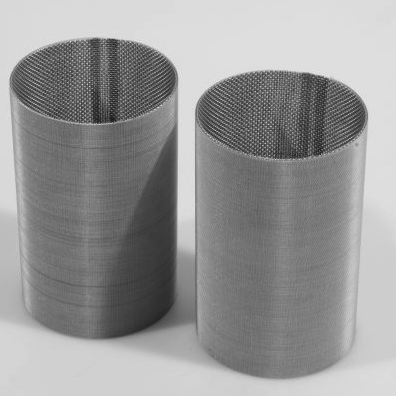 Cylindrical metal screen filter