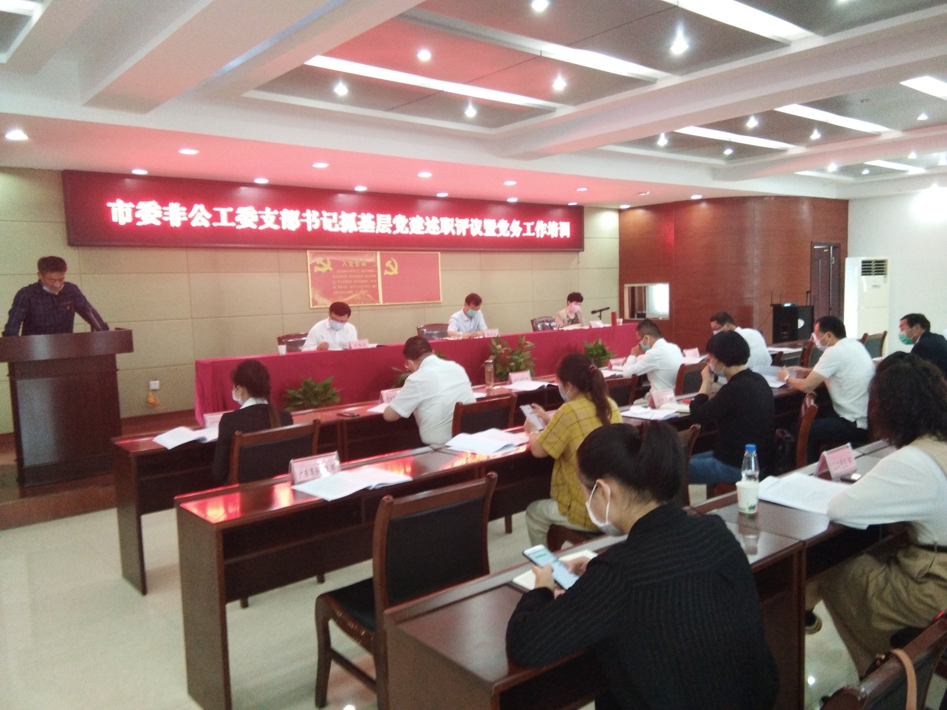 黨支部書記肖世華在市委非工委支部書記抓基層黨建工作作述職報告