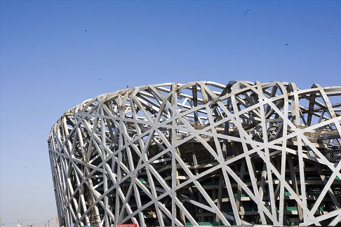 The steel structure industry is developing rapidly, with huge market potential to be explored The steel structure industry is developing rapidly, with huge market potential to be explored