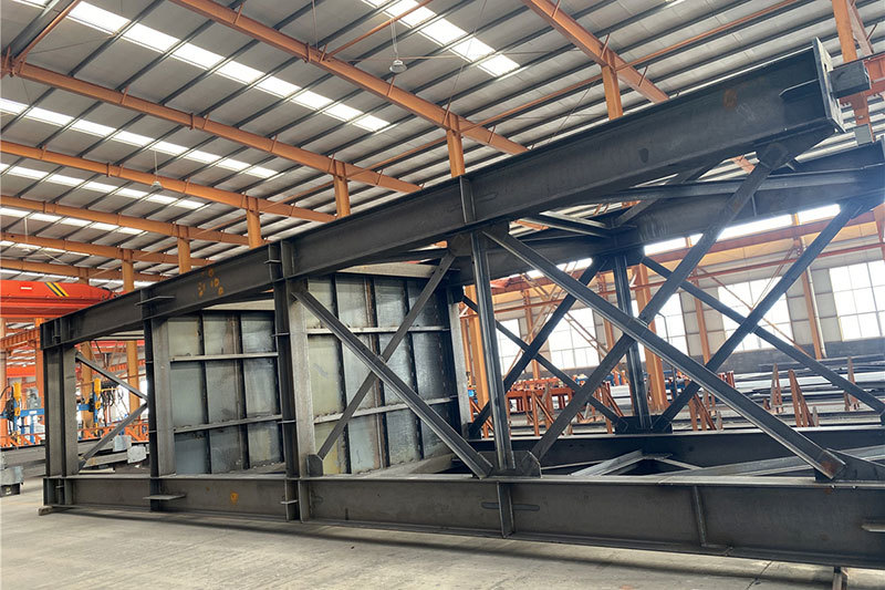 Steel structure corridor