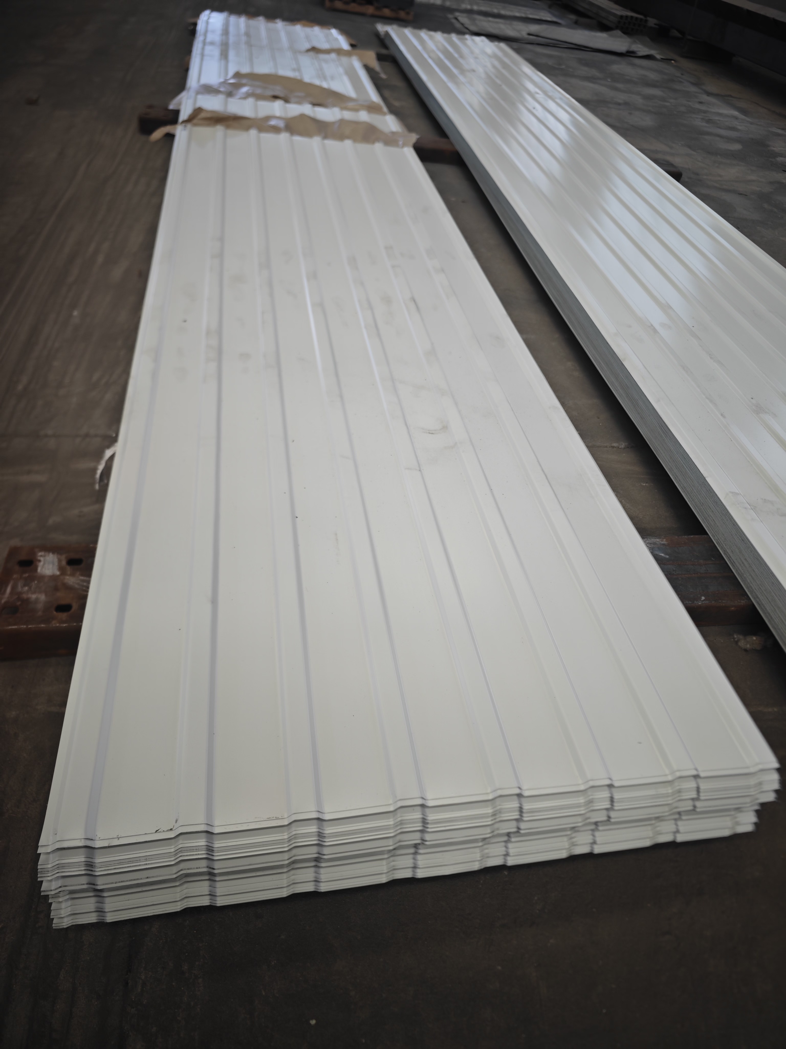 steel structure cladding - single panel
