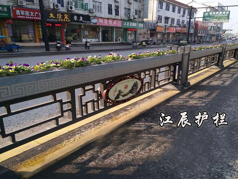 道路花箱護欄