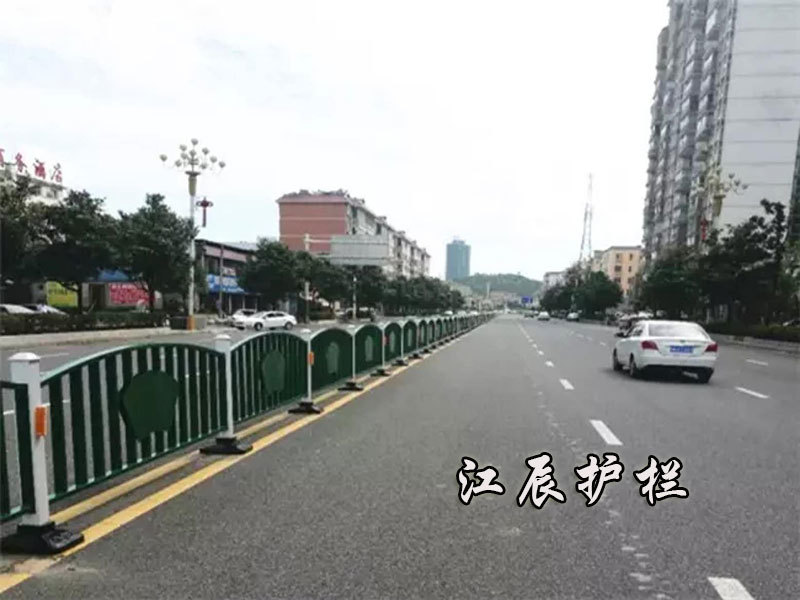 圓弧護欄廠家